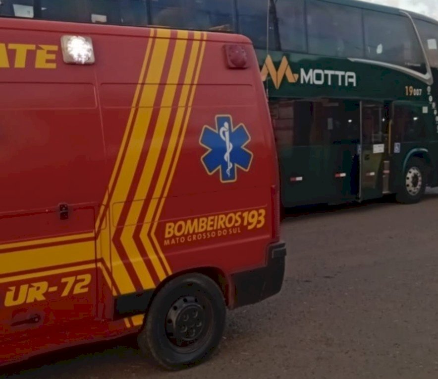 Morador de Ivinhema é socorrido após sofrer convulsão dentro de ônibus da Motta
