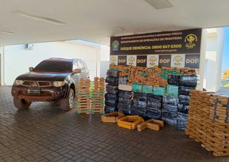 Traficante foge e abandona mais de mil e trezentos kg de maconha em estrada rural