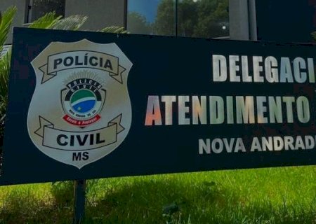 Homem é preso em flagrante em frente à delegacia após ameaçar ex-companheira em Nova Andradina