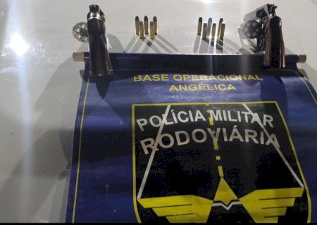 Angélica - PMR libera vítima de sequestro e prende em flagrante autores
