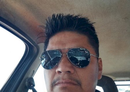 Motociclista morre ao ser jogado fora da pista por caminhonete na a MS -388