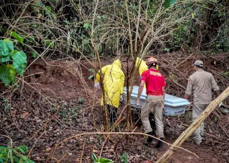Após mais de 15 horas, corpo arrastado pela correnteza é encontrado em rio