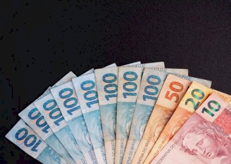 Prefeitura de Ivinhema deposita pagamento dos servidores