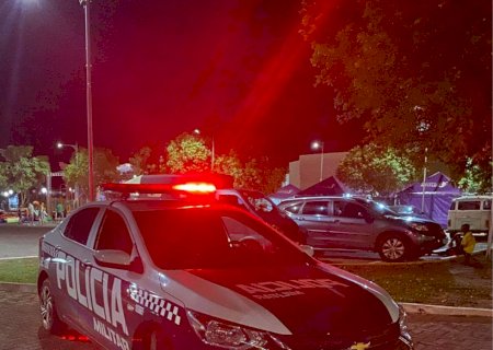 Polícia Militar conduz homem por ameaça com faca em Nova Andradina