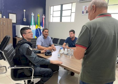 Polícia Militar e Prefeitura alinham ações para reforçar a segurança pública e organização da Feira da Lua em Angélica