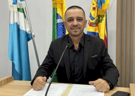 Vagner Policia solicita estudo técnico para aperfeiçoamento do trânsito de Ivinhema