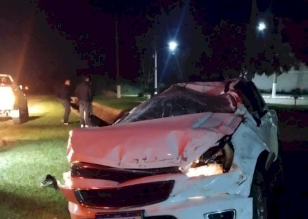 Ivinhema - Motorista fica ferido após capotamento na MS-141, em frente ao Elegance Eventos