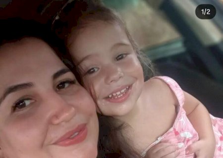 Mãe e filha morrem após veículo cair no Rio Paraná em Porto Rico