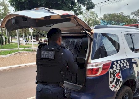 Polícia Militar prendeu três pessoas por tráfico de drogas